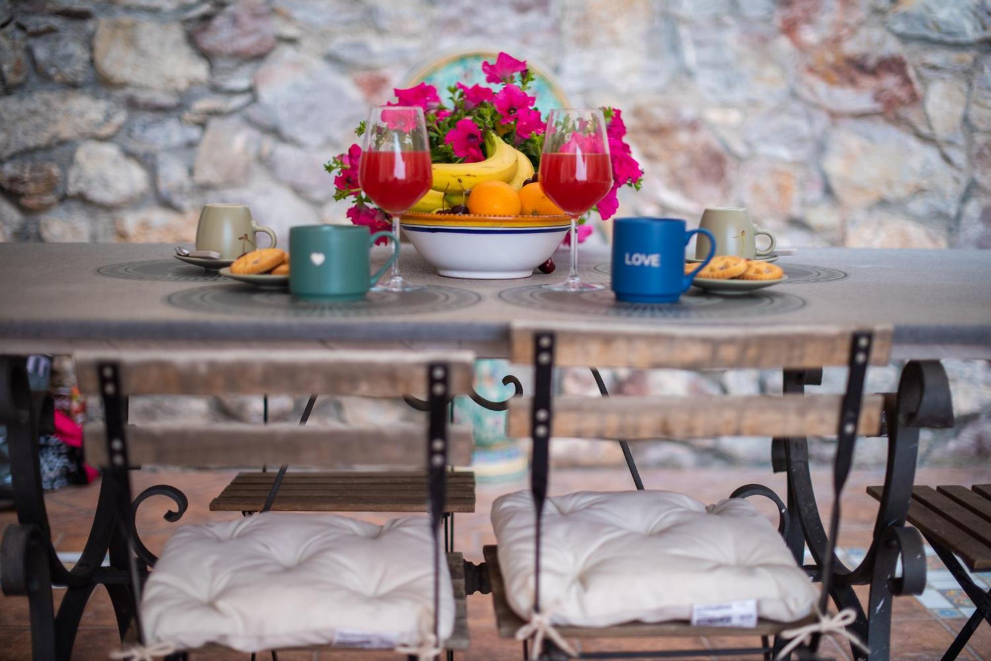 Villa Clara Suites Taormina Eksteriør billede